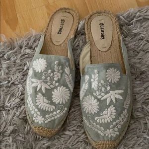 Espadrilles